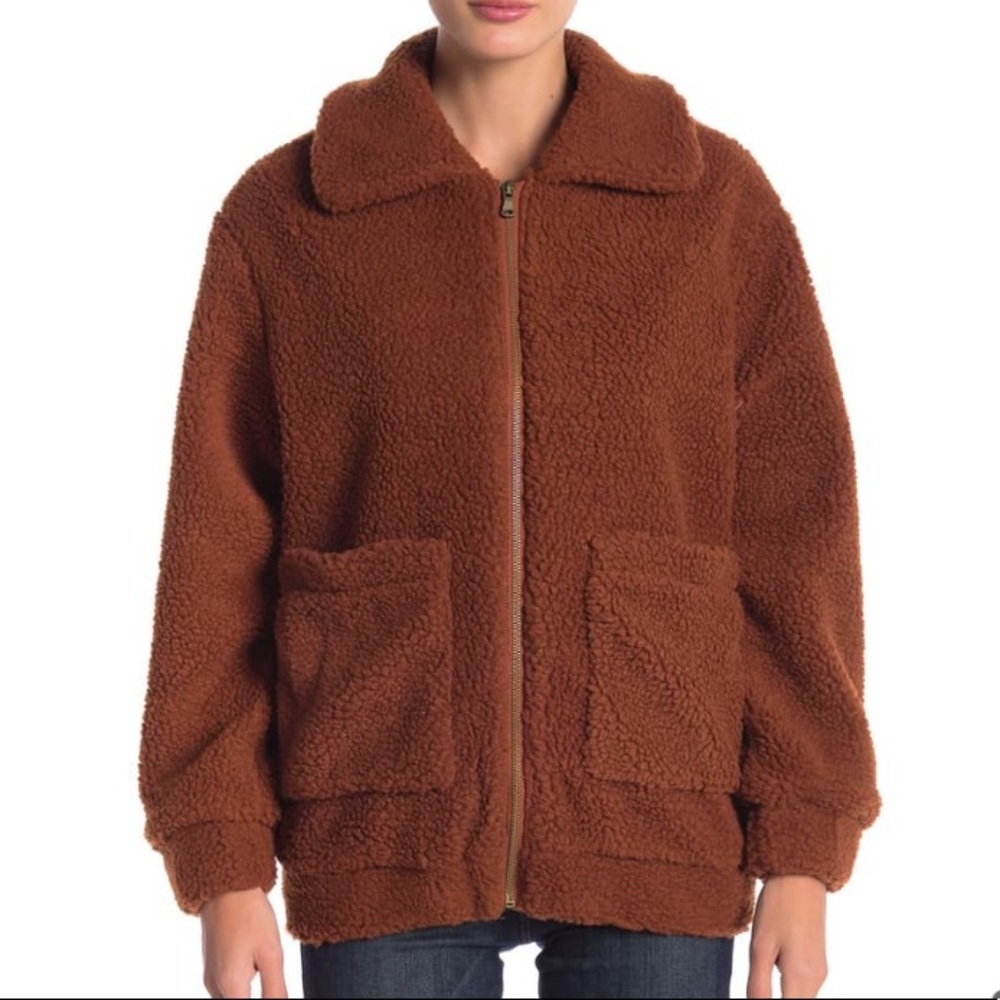 NWOT Elodie Faux Shearling Jacket - Picture 3 of 11